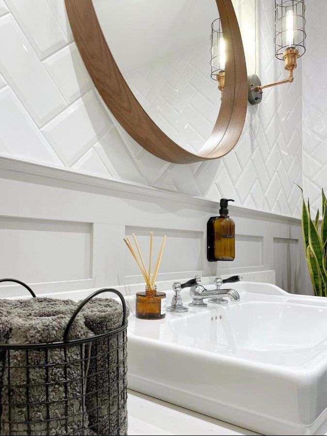 The Hideaway Retreat Villa โอมากห์ ภายนอก รูปภาพ